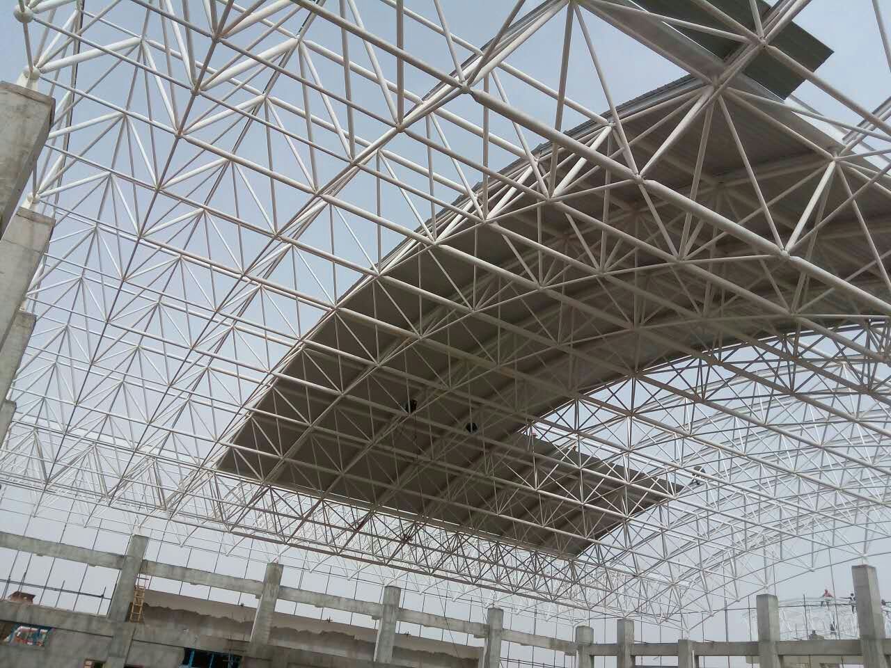 东城一汽网架