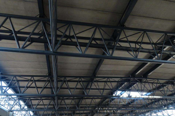 东城如何区分管廊钢结构与桁架结构的管道支架