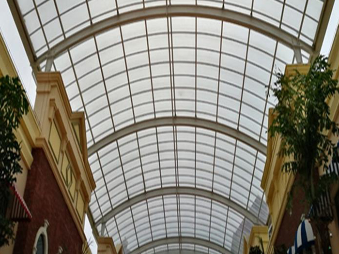 东城屋面网架顶棚吊装方案